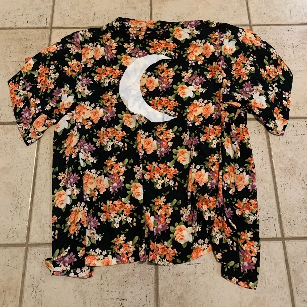 Gypsy Warrior Black Floral Crescent Moon Kimono Cardigan Robe Boho Layer M - Picture 2 of 6